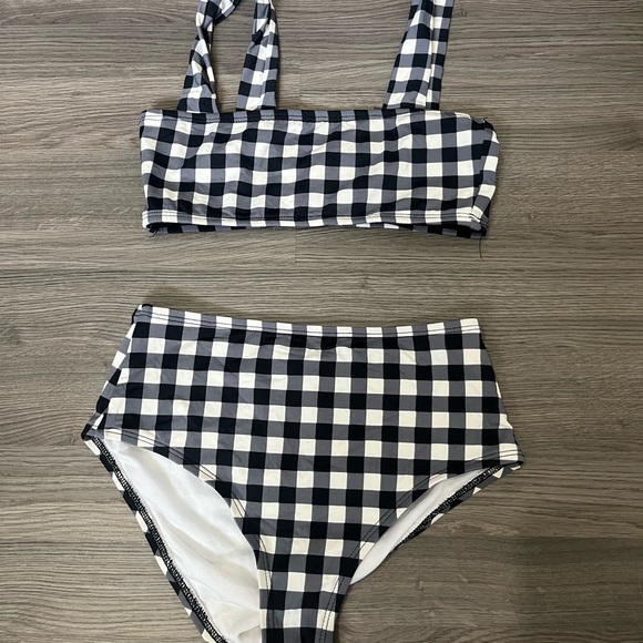 Fashion Nova Bikini - Picture 1 of 2